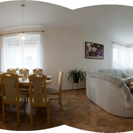 Holiday U Capu Lomnice nad Luznici